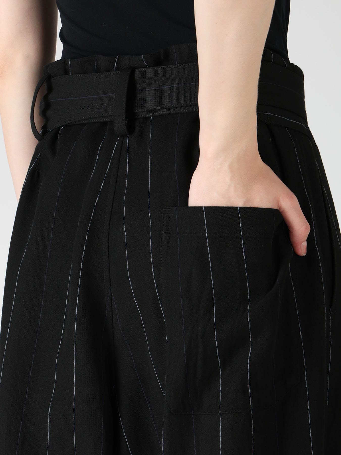 PINSTRIPE BELTED PANTS