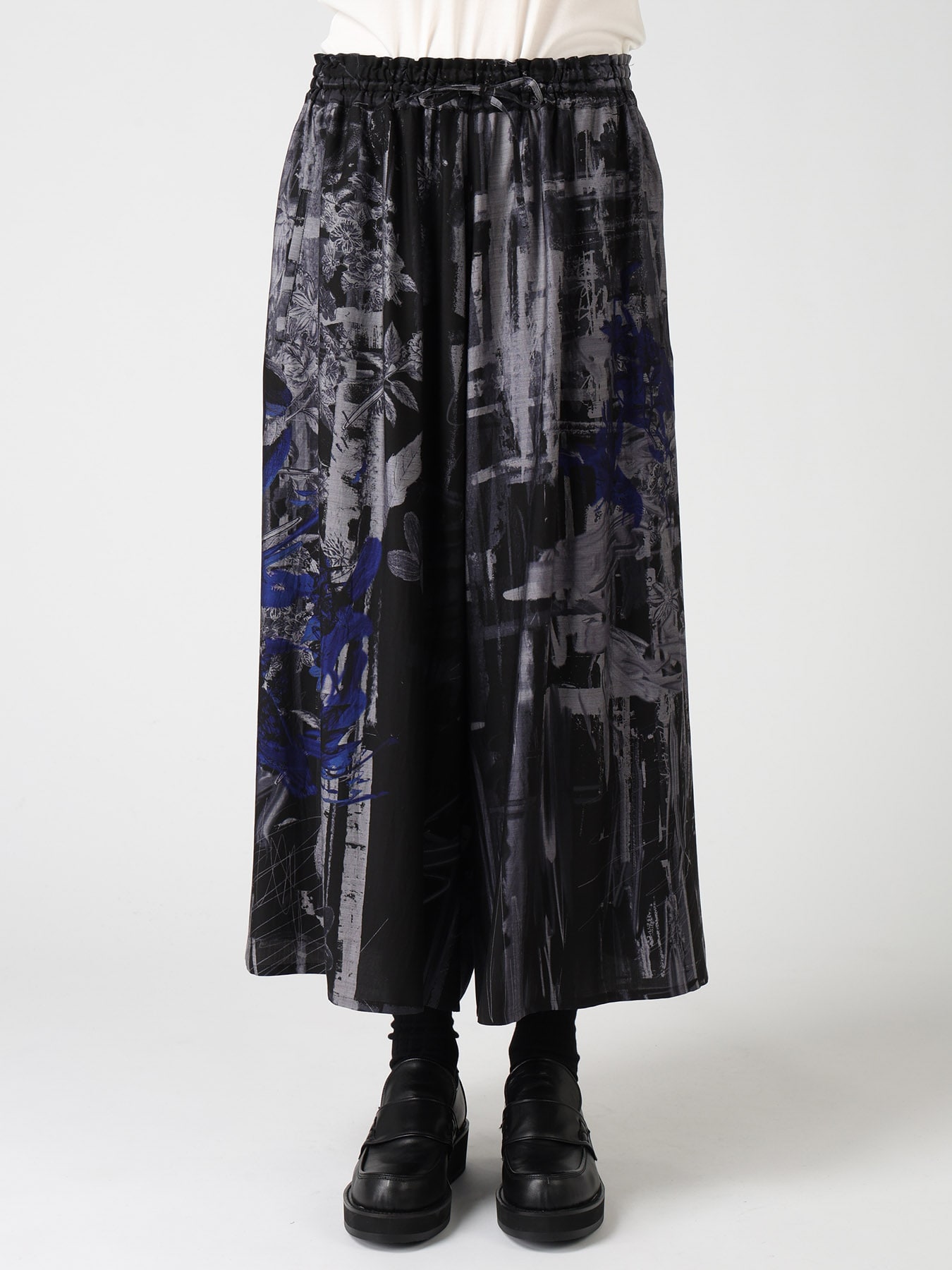 CUPRO DISTORTED FLOWER FLARE PANTS