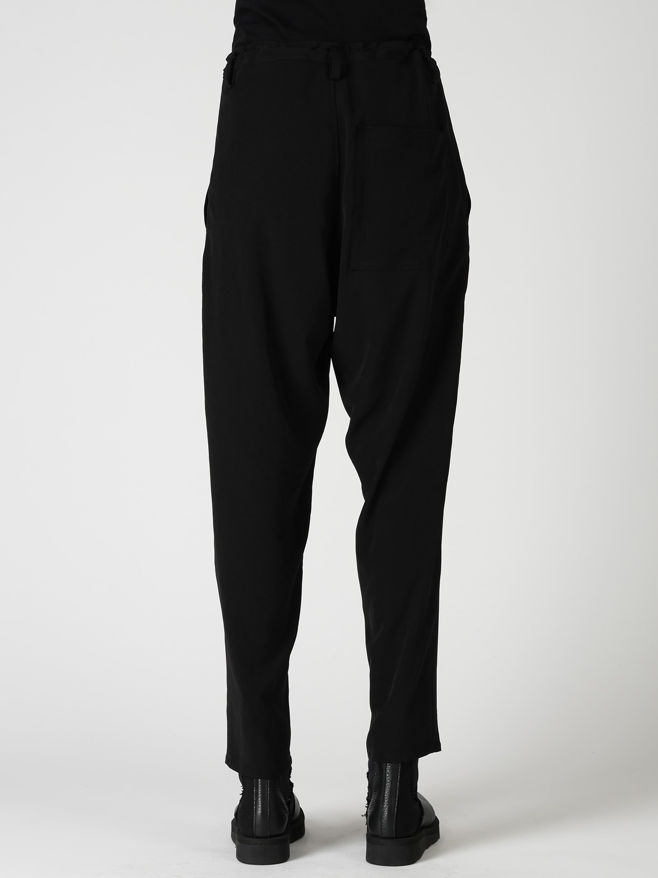 TA/PE CREPE DE CHINE TAPERED PANTS