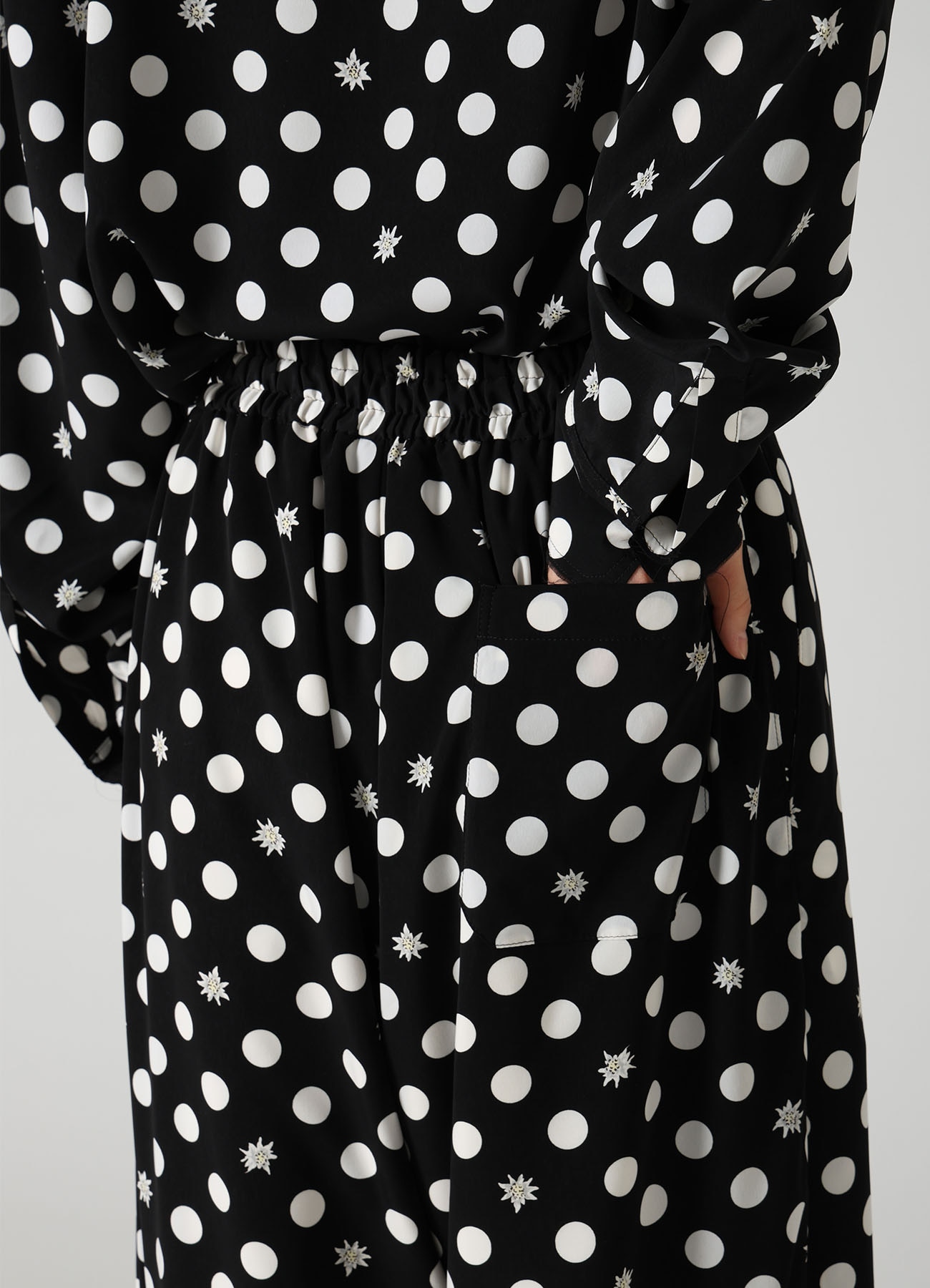 DOT FLOWER PRINT EASY PANTS
