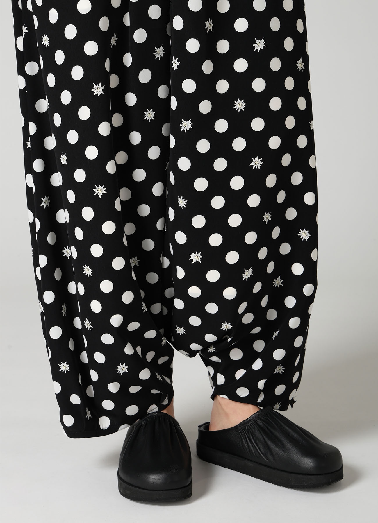 DOT FLOWER PRINT BALLOON PANTS
