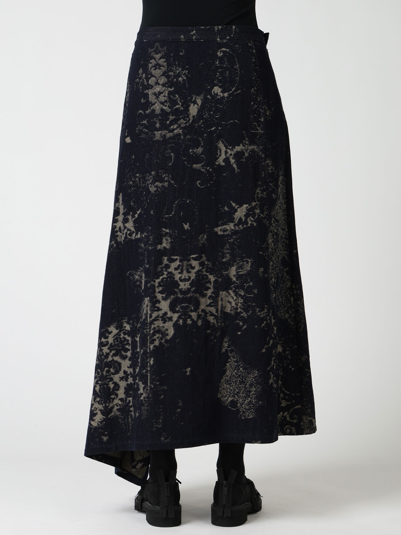 DENIM JACQUARD FRONT CUT-OUT SKIRT