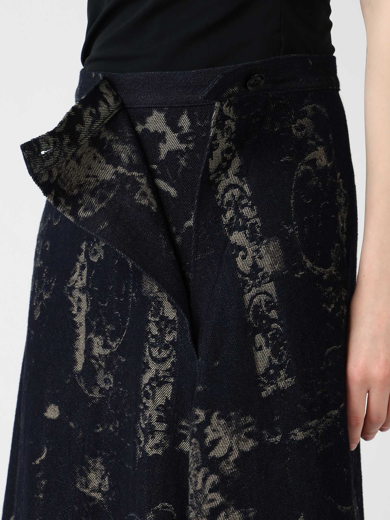 DENIM JACQUARD FRONT CUT-OUT SKIRT