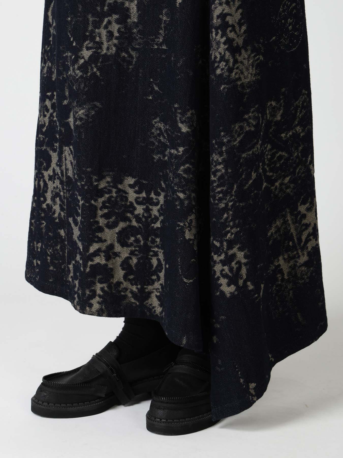 DENIM JACQUARD FRONT CUT-OUT SKIRT