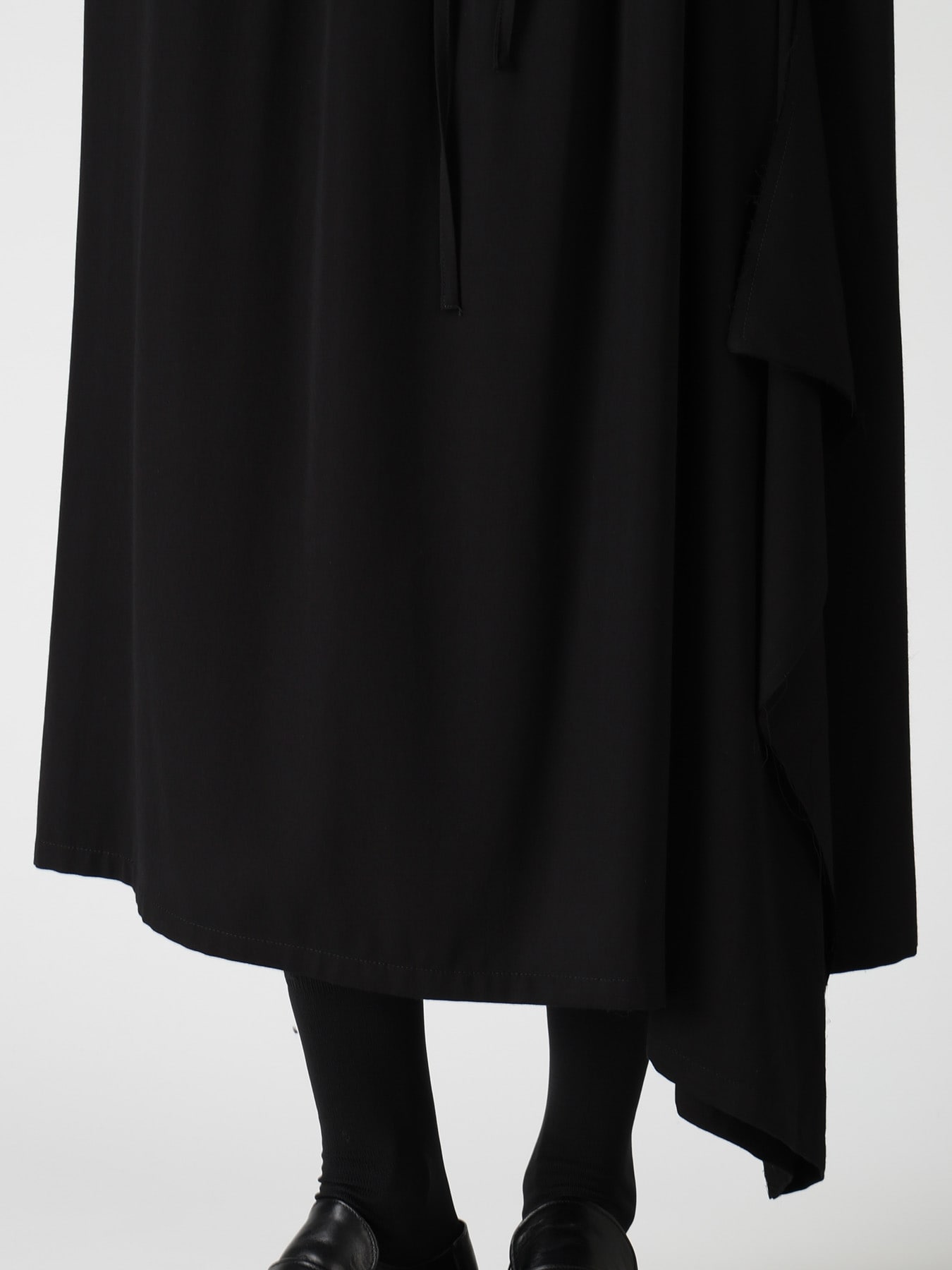 VISCOSE/TRIACETATE BLEND DETACHED PANEL SKIRT