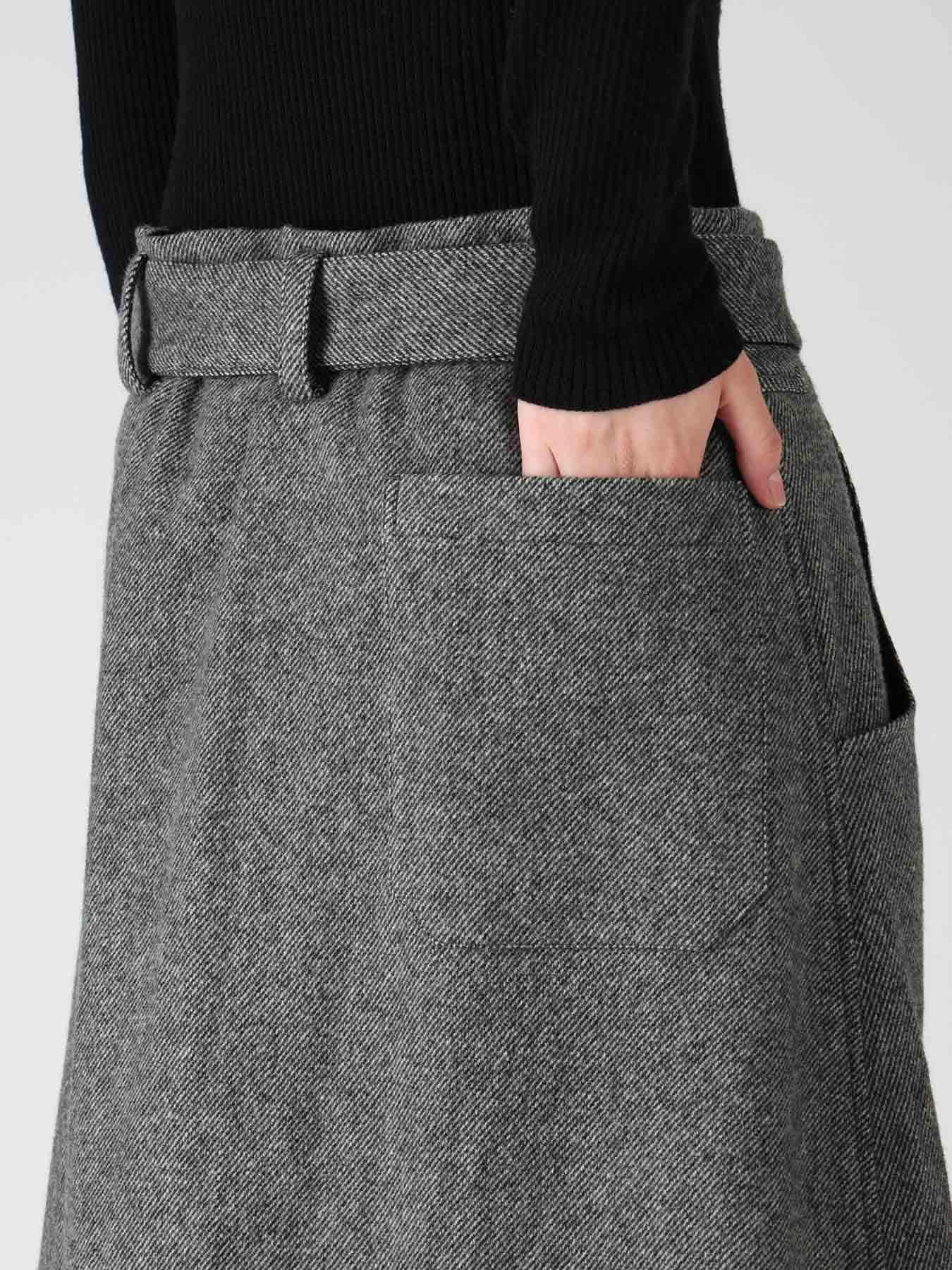 TWILL FLANNEL BELTED SKIRT