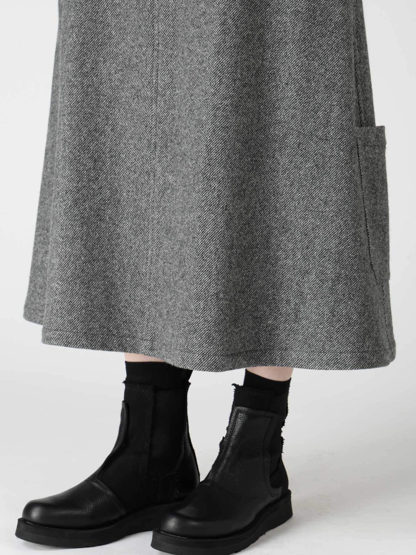 TWILL FLANNEL BELTED SKIRT
