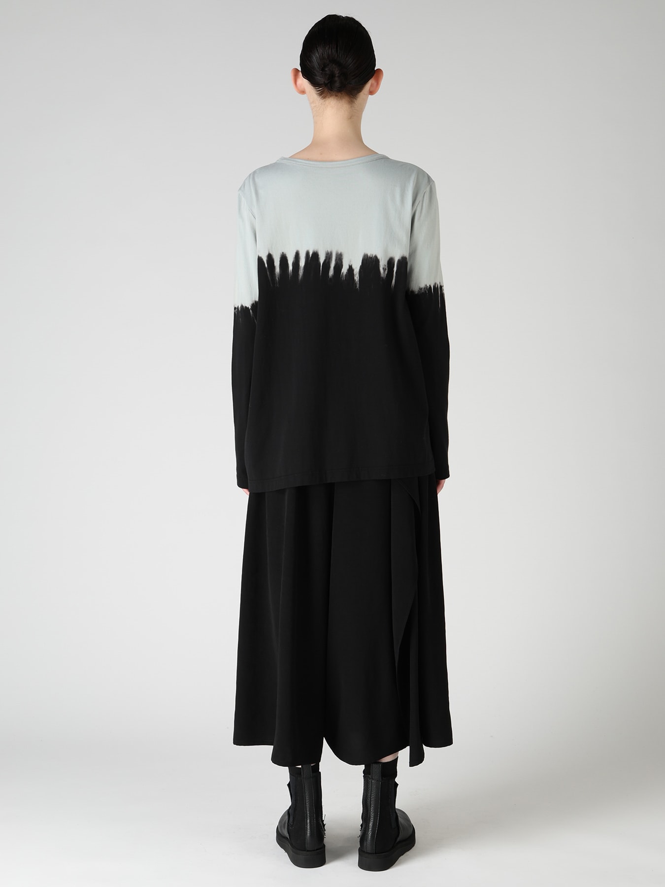 DISCHARGE DYED LONG SLEEVE ASYMMETRIC T-SHIRT