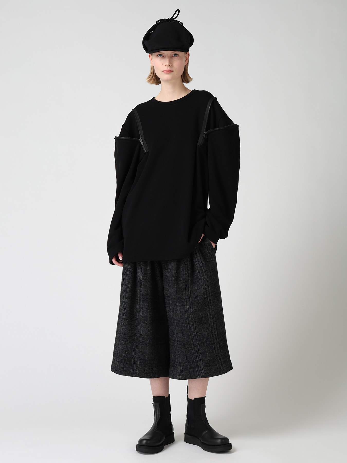 FRENCH TERRY SHOULDER ZIP PULLOVER
