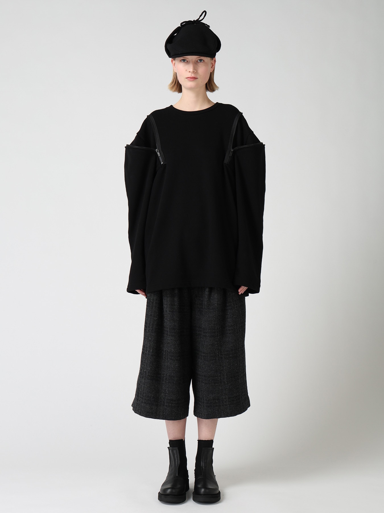 FRENCH TERRY SHOULDER ZIP PULLOVER