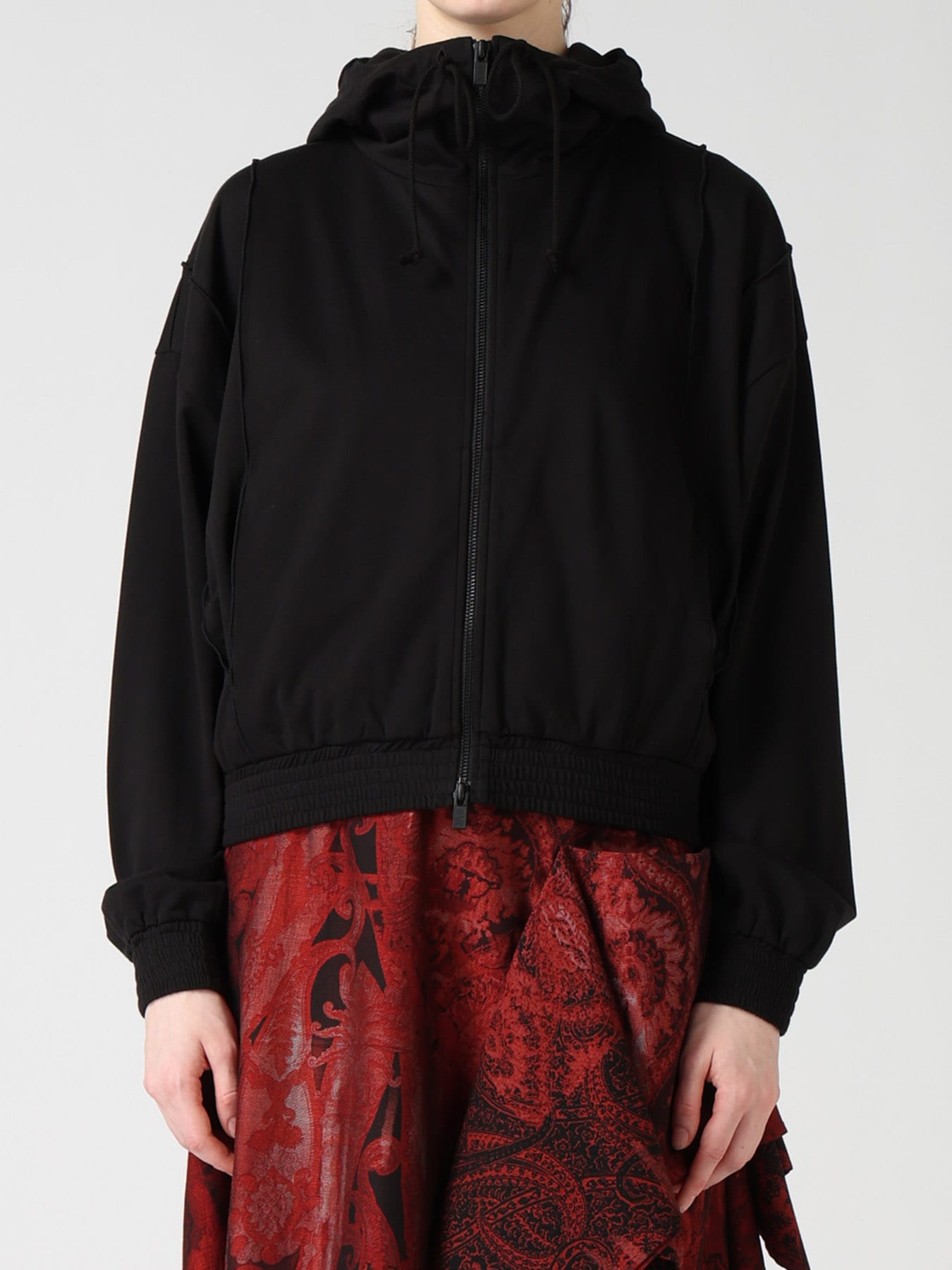 FRENCH TERRY PANEL SHORT HOODIE