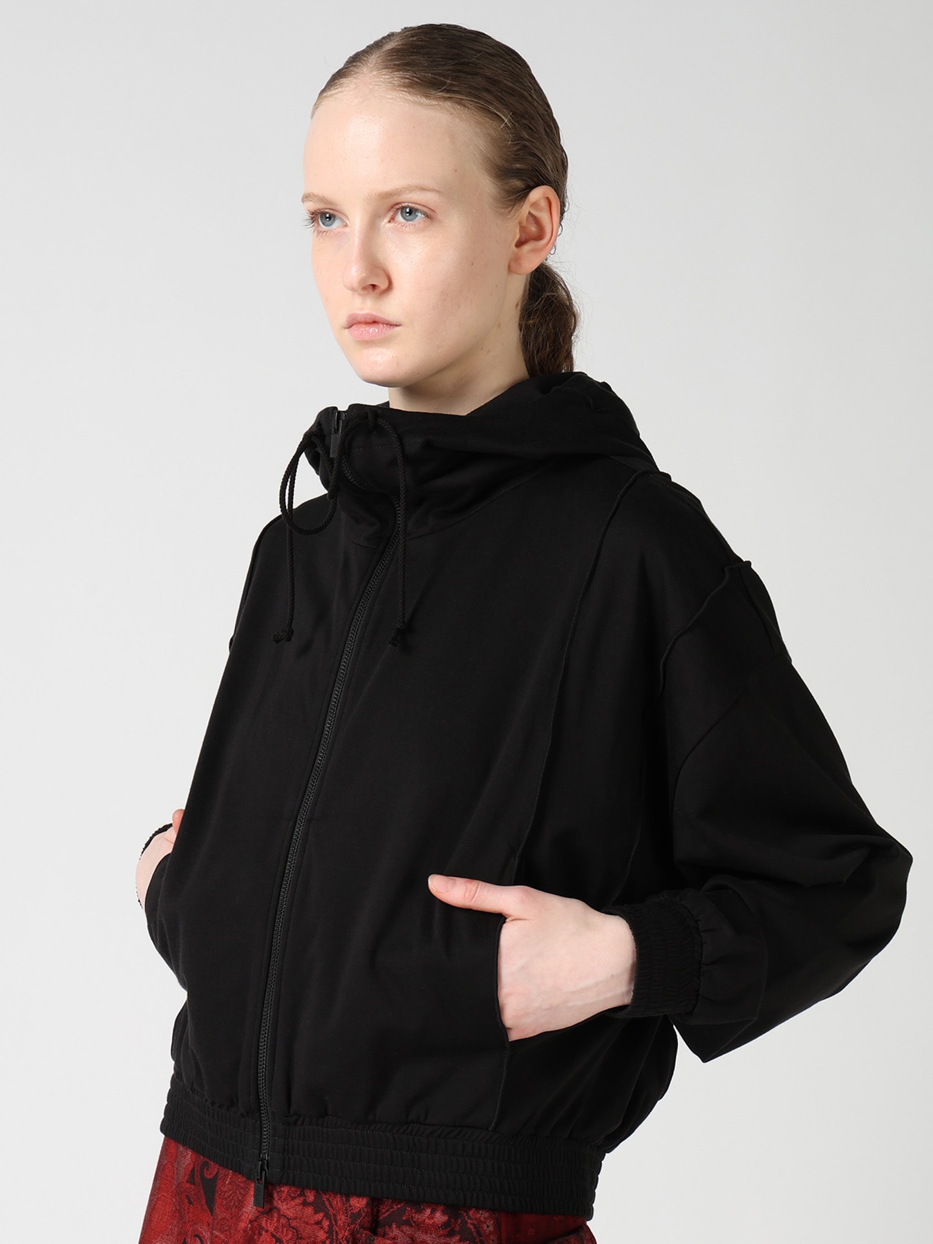 FRENCH TERRY PANEL SHORT HOODIE