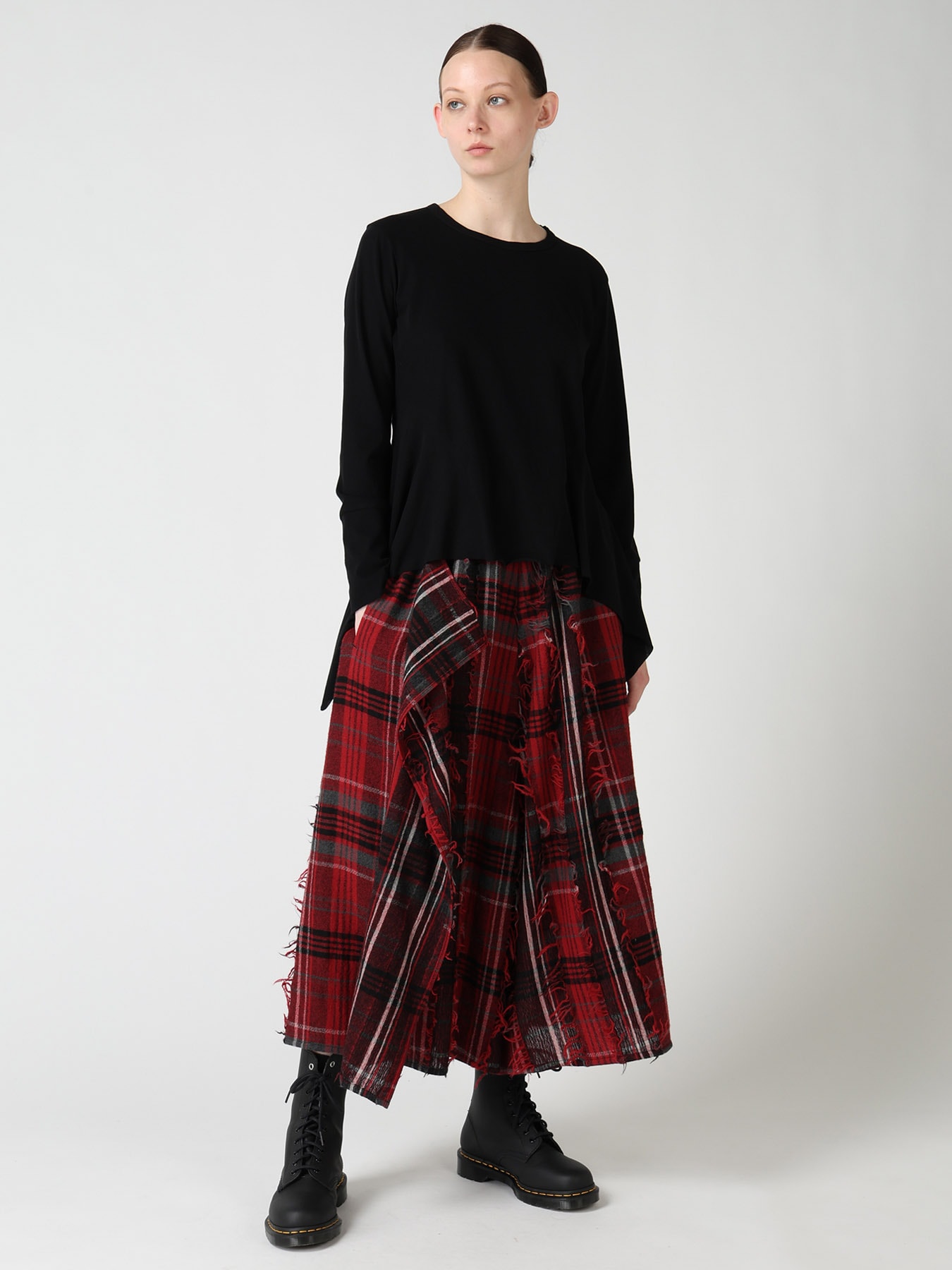 HARD TWISTED JERSEY SIDE DRAPE T-SHIRT