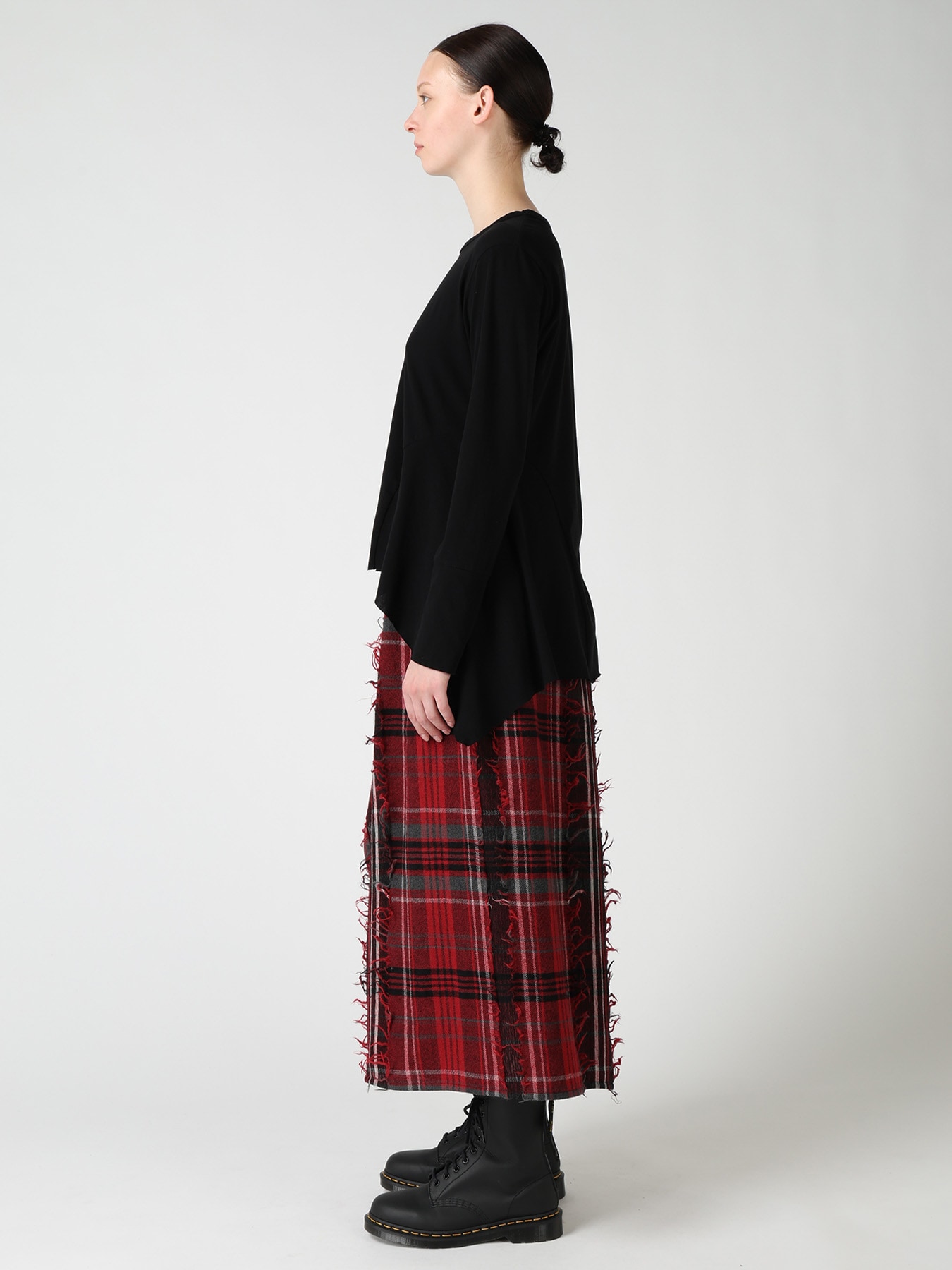 HARD TWISTED JERSEY SIDE DRAPE T-SHIRT