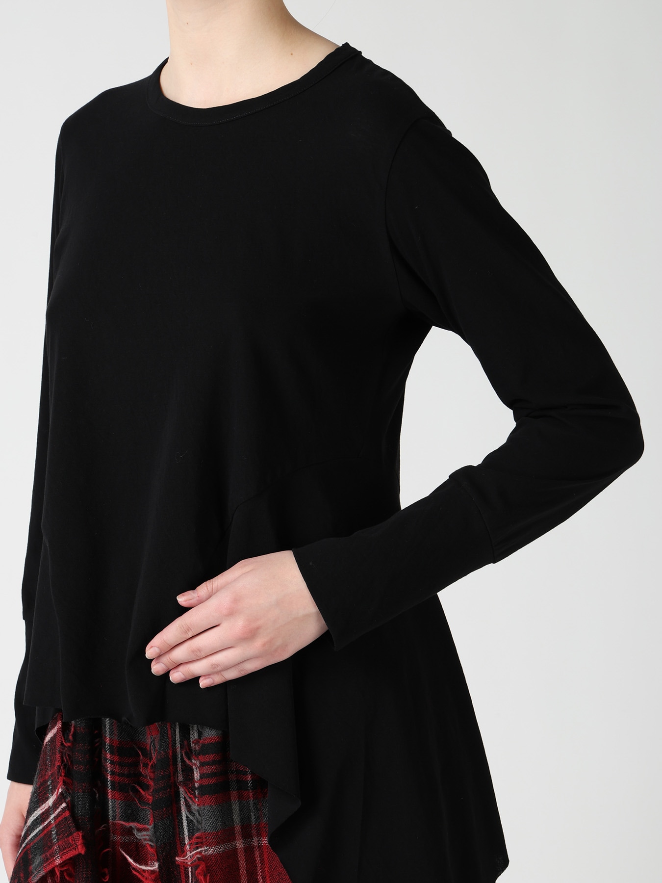 HARD TWISTED JERSEY SIDE DRAPE T-SHIRT