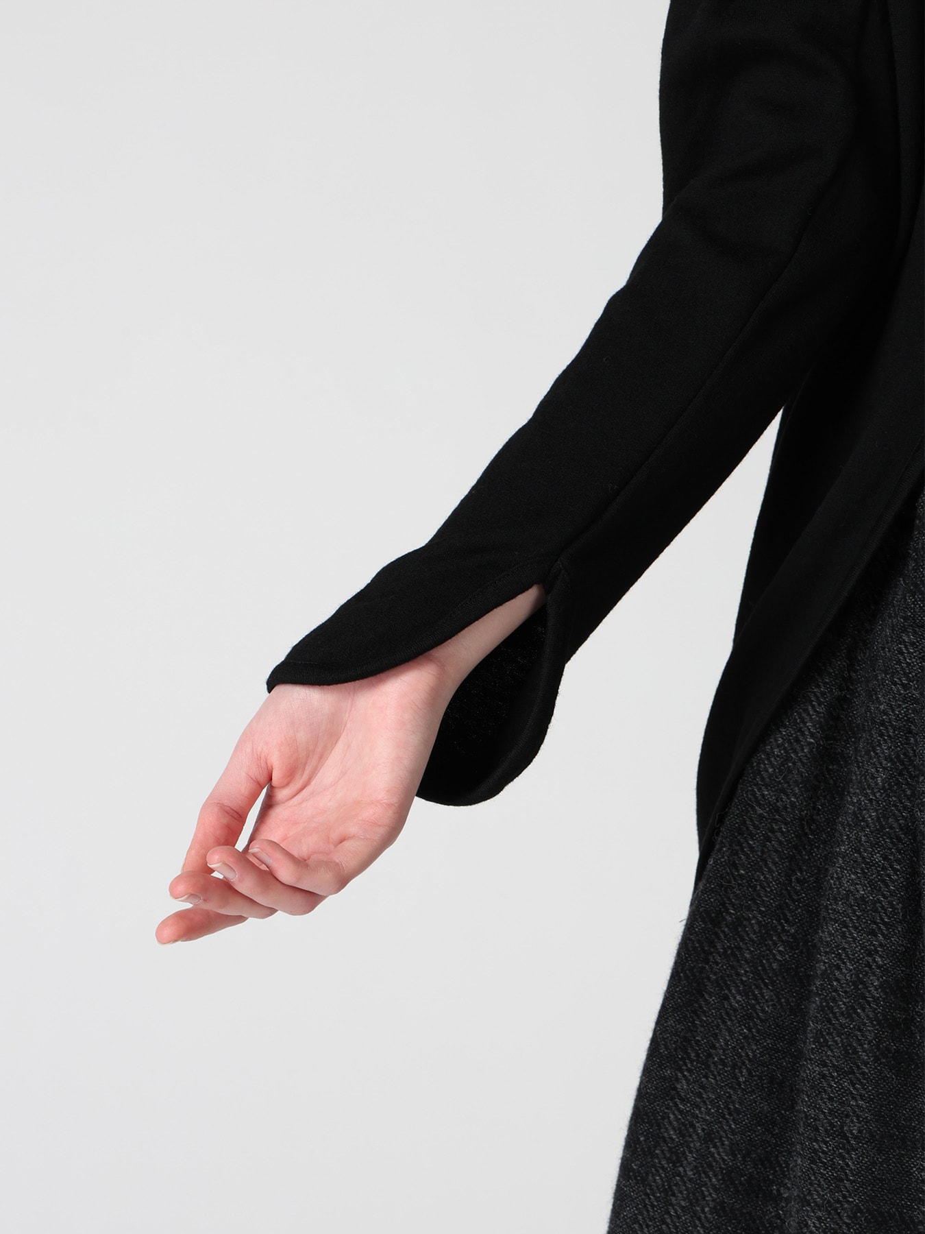 WOOL JERSEY CHINESE BUTTON ASYMMETRIC LONG CARDIGAN