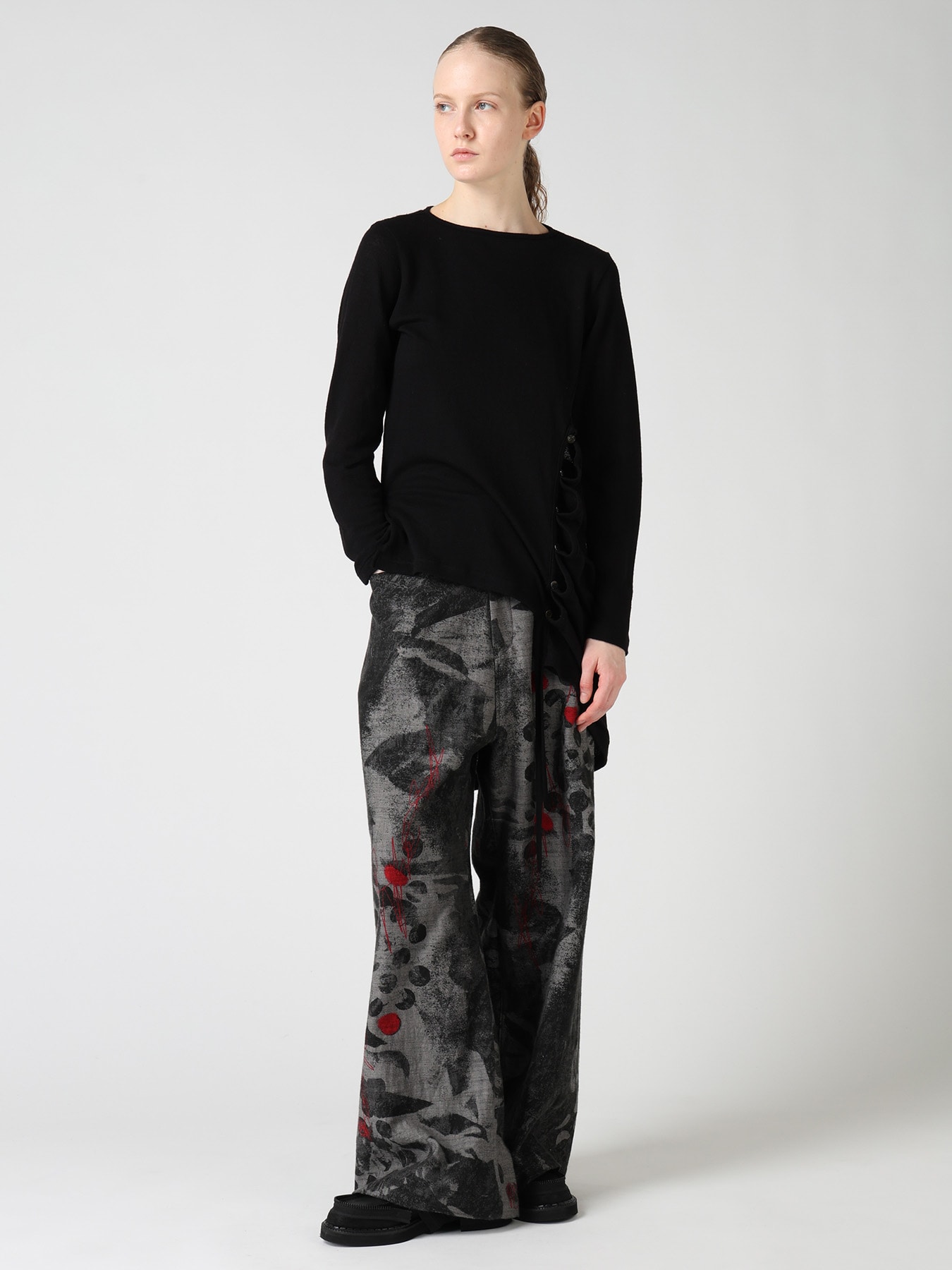 WOOL/SILK CREPE DRAPE SIDE DRAPE T-SHIRT