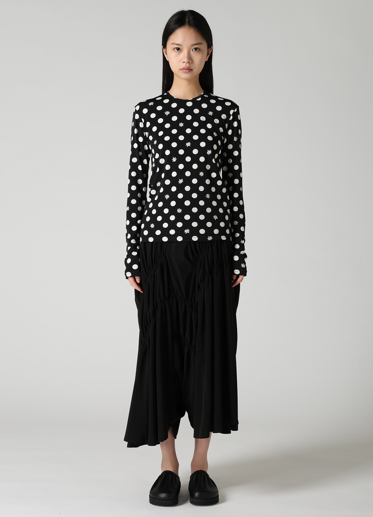 DOT FLOWER PRINT JERSEY ROUND NECK T-SHIRT