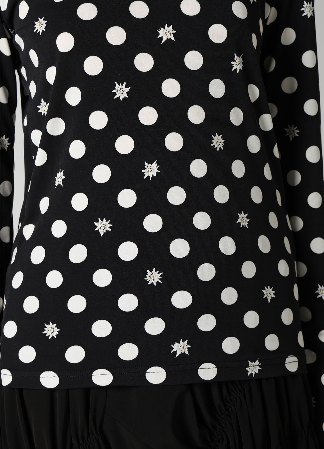 DOT FLOWER PRINT JERSEY ROUND NECK T-SHIRT