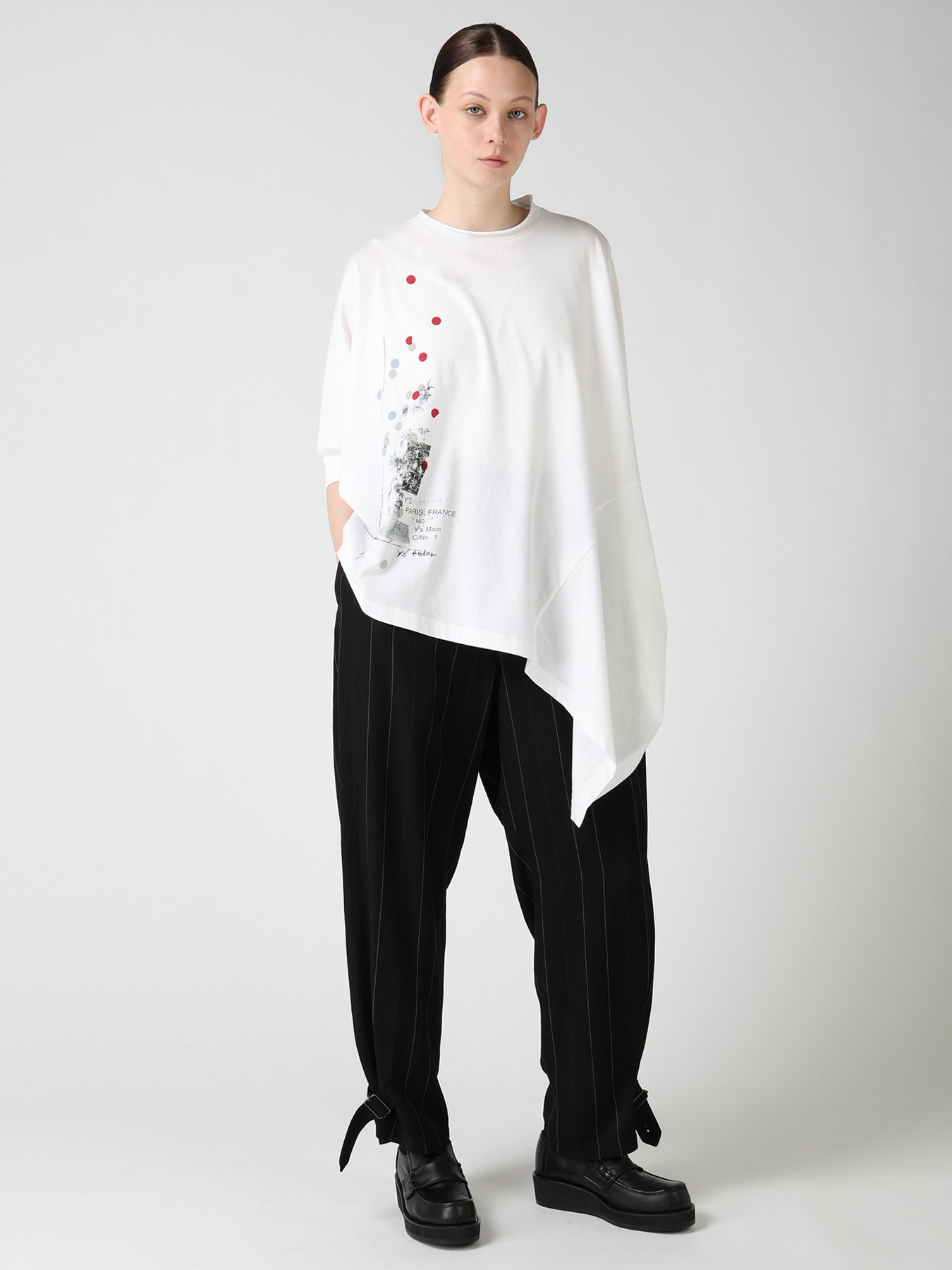 ATELIER PIGMENT PRINTED ASYMMETRIC DOLMAN SLEEVE T-SHIRT