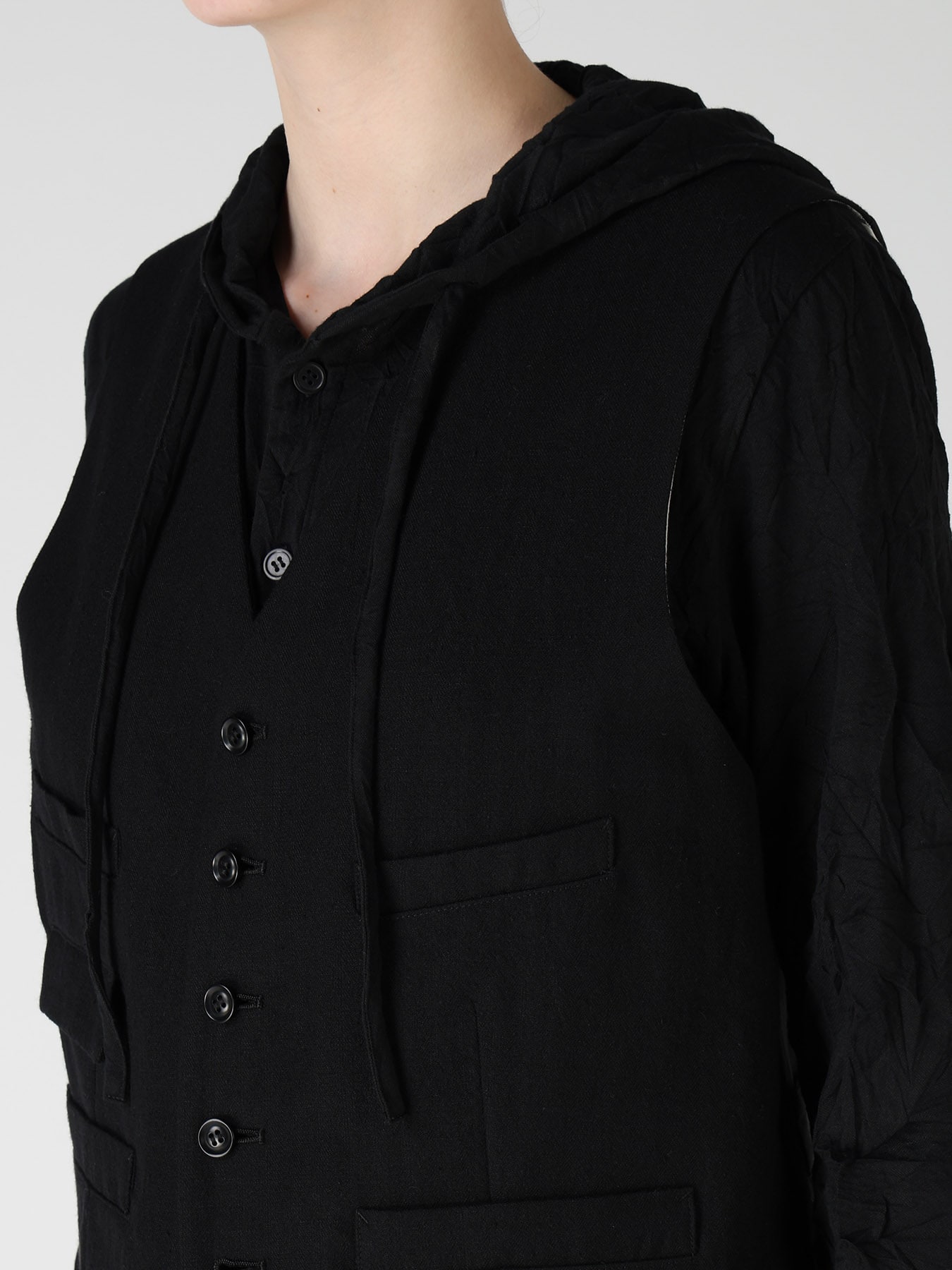 HERRINGBONE COLLARLESS VEST
