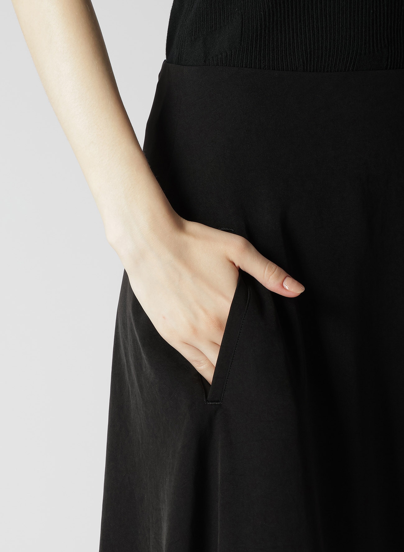 CREPE de CHINE PANEL TUCK FLARED SKIRT(XS Black): Y's｜THE SHOP 
