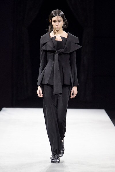 Yohji Yamamoto 2023 Spring/Summer Collection