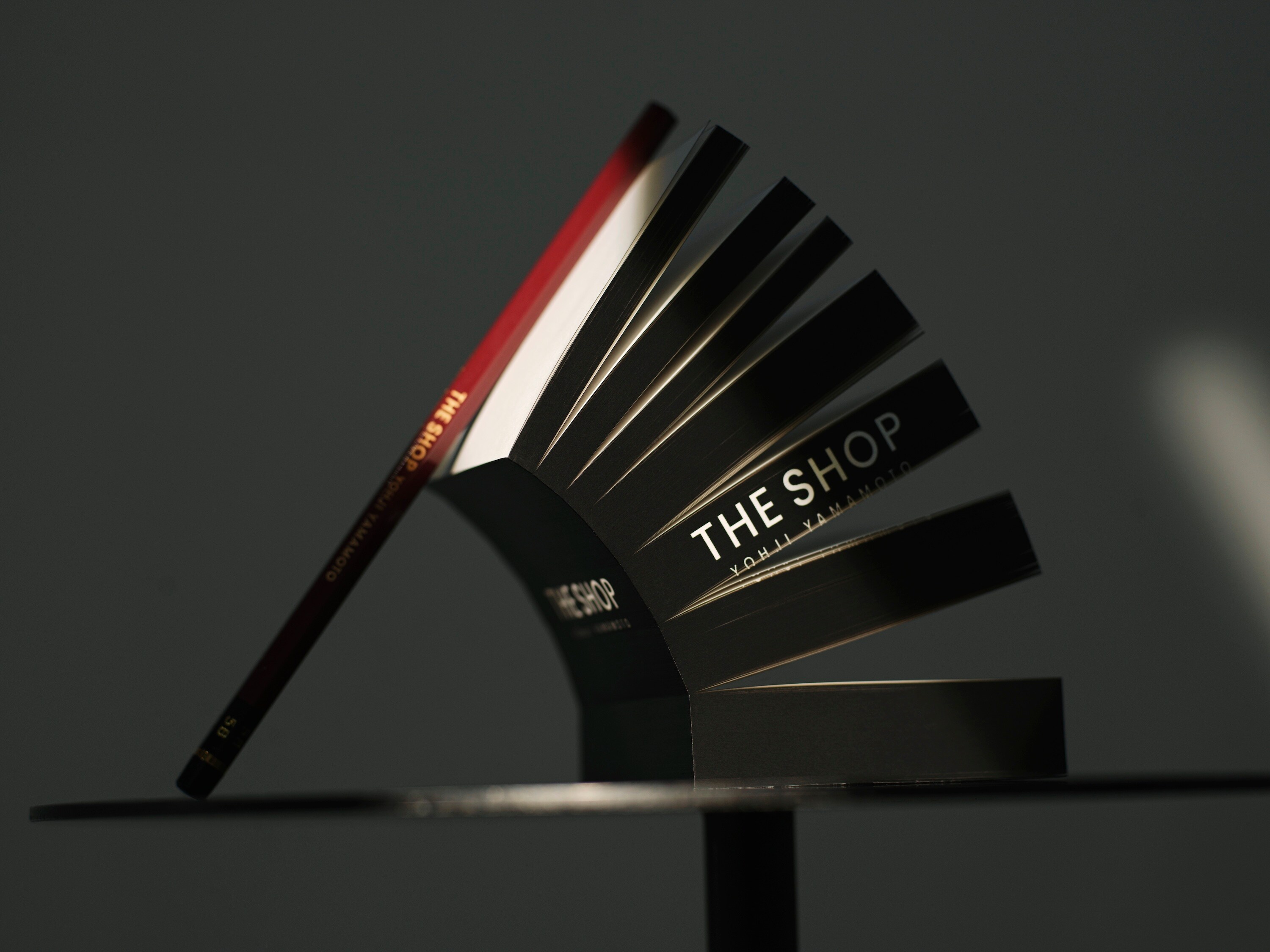 WELCOME - THE SHOP YOHJI YAMAMOTO: ｜THE SHOP YOHJI YAMAMOTO